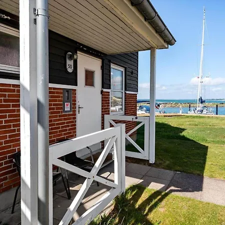 4150-borre-klintholm-havneby-50 Borre
